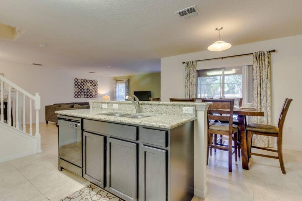 4 Bedroom Quiet Pool Home Kissimmee Exterior photo